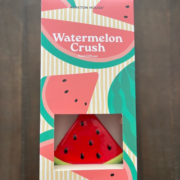 Watermelon Scented Reed Diffuser - Picture 2 of 5